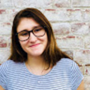 Meet your Posher, Leah